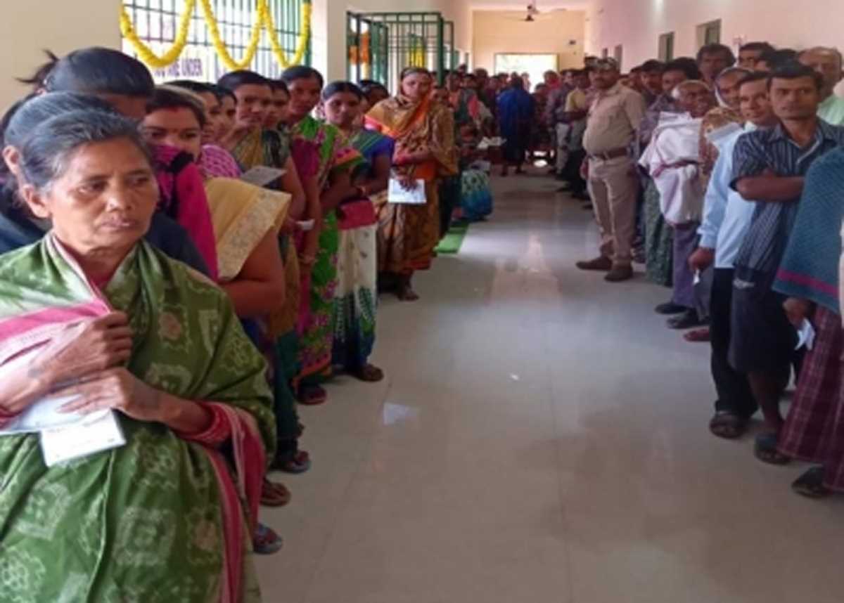 ओडिशा : पदमपुर उपचुनाव का रिजल्ट गुरुवार को घोषित होगा, सुरक्षा व्यवस्था के पुख्ता इंतजाम किए गए ओडिशा : पदमपुर उपचुनाव का रिजल्ट गुरुवार को घोषित होगा, सुरक्षा व्यवस्था के पुख्ता इंतजाम किए गए